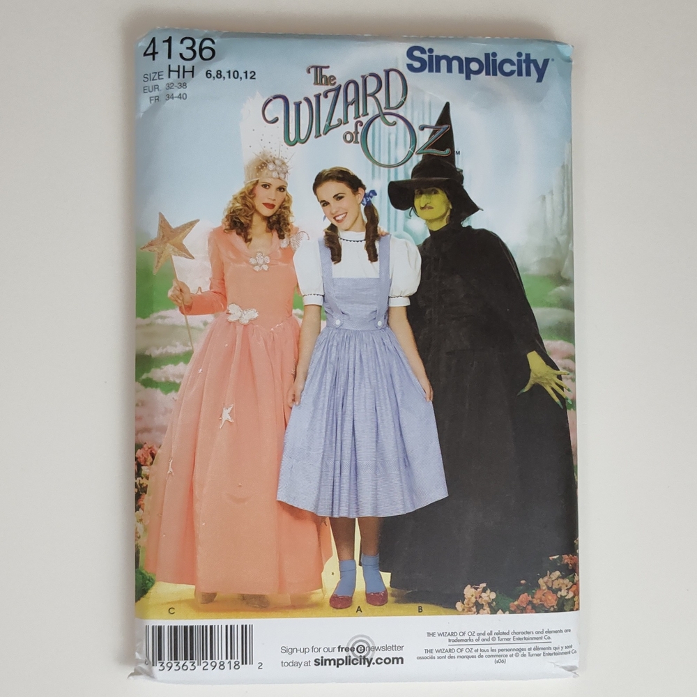 Simplicity 4136 HH Wizard of Oz Misses Costume Sewing Pattern